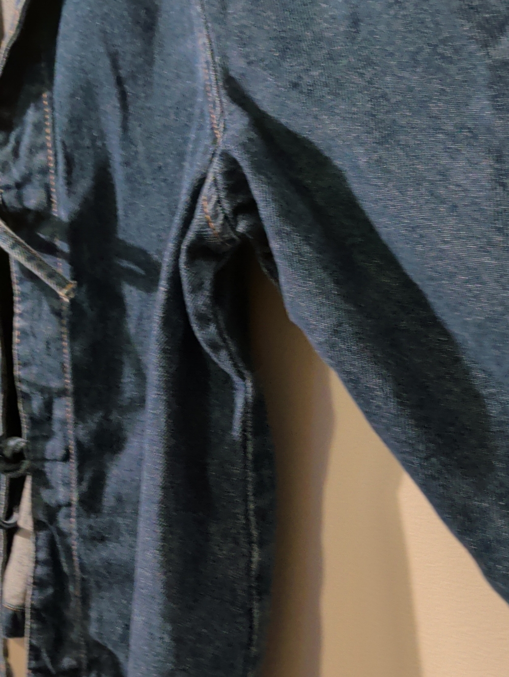 H&M denim tie-front jacket - size large - Picture 5 of 8